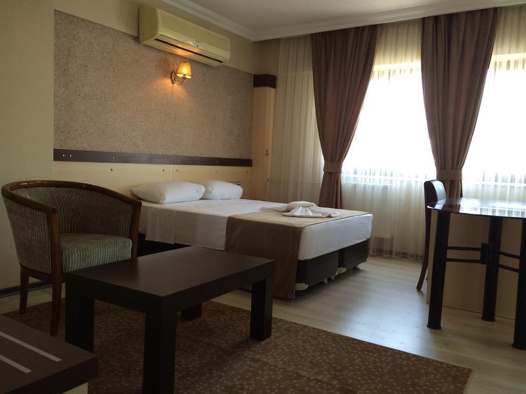 Napa Hotel Денизли Екстериор снимка